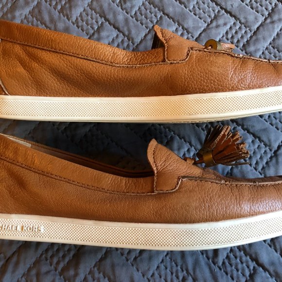 Shoes-See individual pricing in description-All sized 10M - Picture 2 of 16